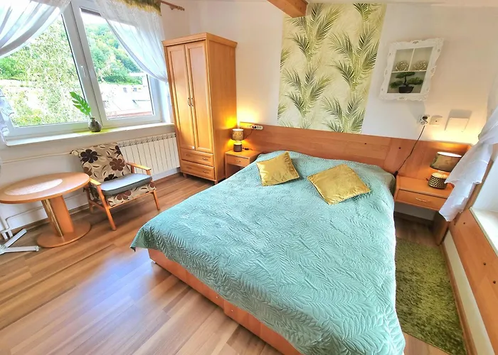 Apartament Kacperek, Willowa 4A - 2 Sypialnie, Salon - Dla Rodzinny 4-5 Os, Samo Centrum