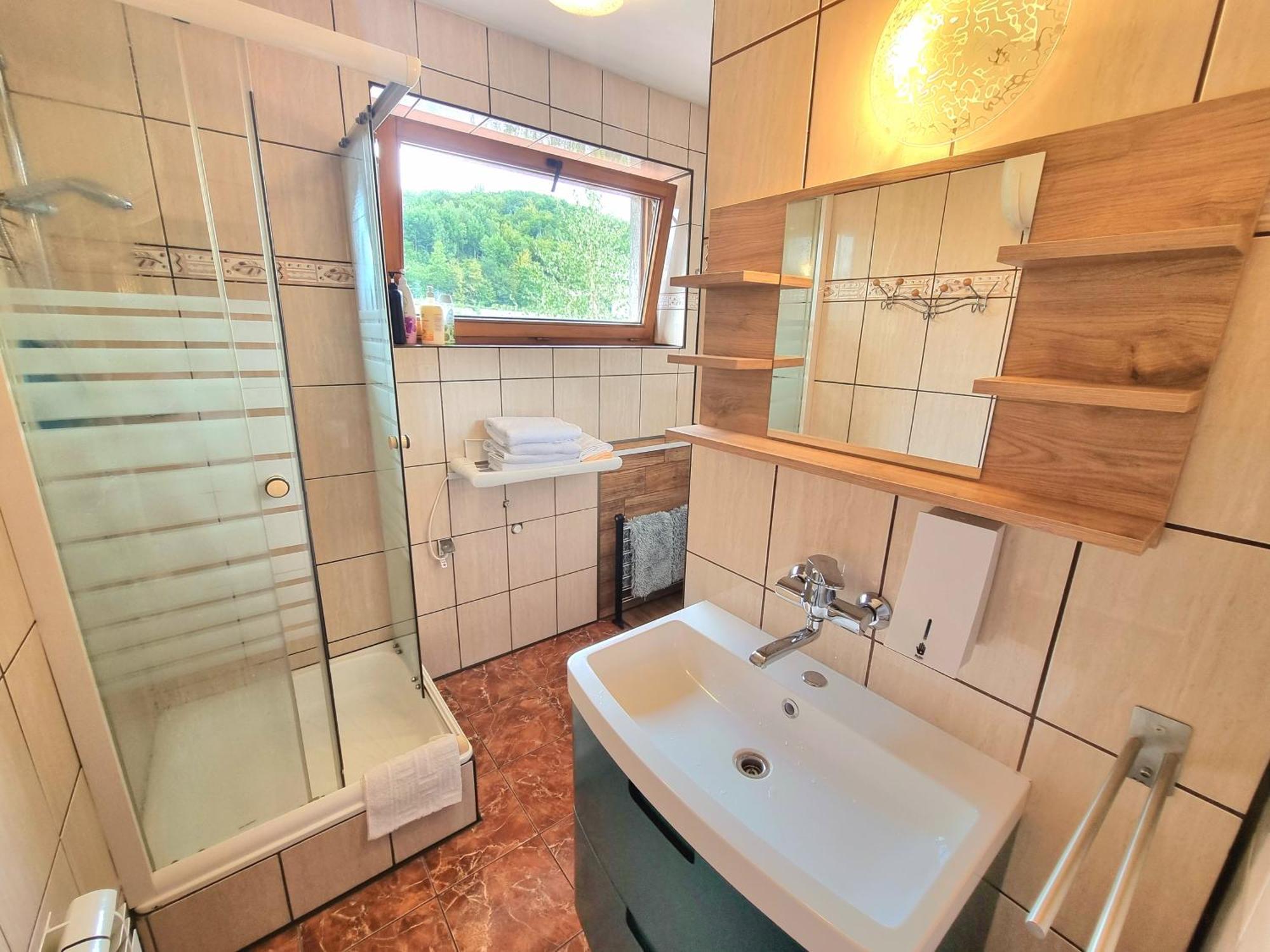 Kacperek, Willowa 4a - 2 Sypialnie, Salon - Dla Rodzinny 4-5 Os, Samo Centrum Apartment Szczyrk